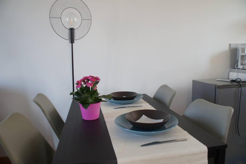 Appartements Cdg Joigny Exterior foto